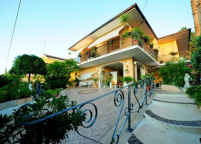 Oasi Degli Angeli Bed & Breakfast